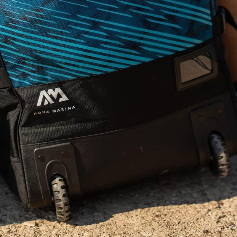 SUP-Tasche Aqua Marina Premium 90L und Rucksack auf Rädern